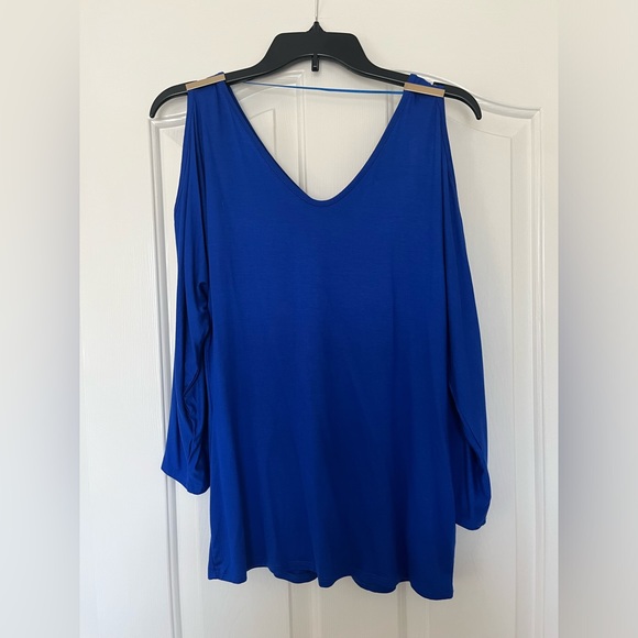 Dressy Blue Top - Picture 2 of 4
